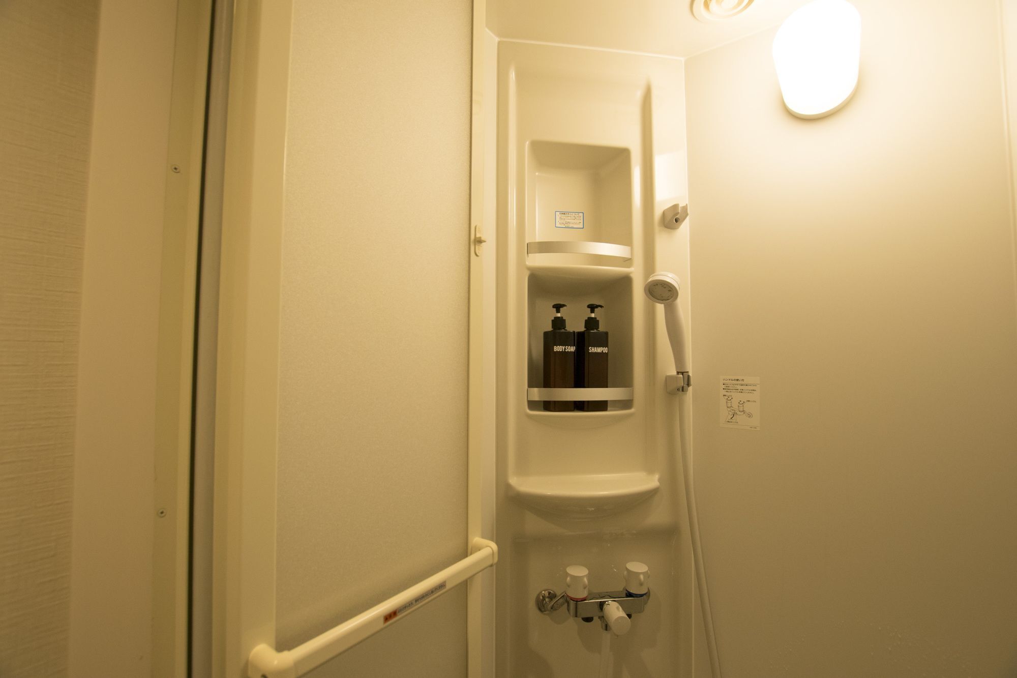 Hiromas Hostel In Akihabara Tokyo Eksteriør bilde
